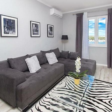 Mandalina Suite Šibenik Eksteriør billede